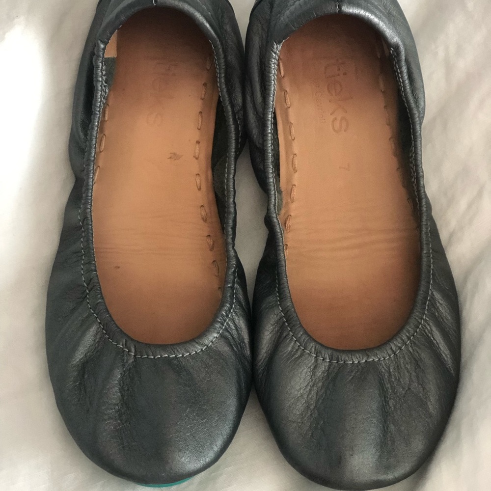 Tieks Metallic Pewter
